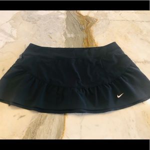 🖤🎾 Fun Nike Tennis Skirt 🎾🖤